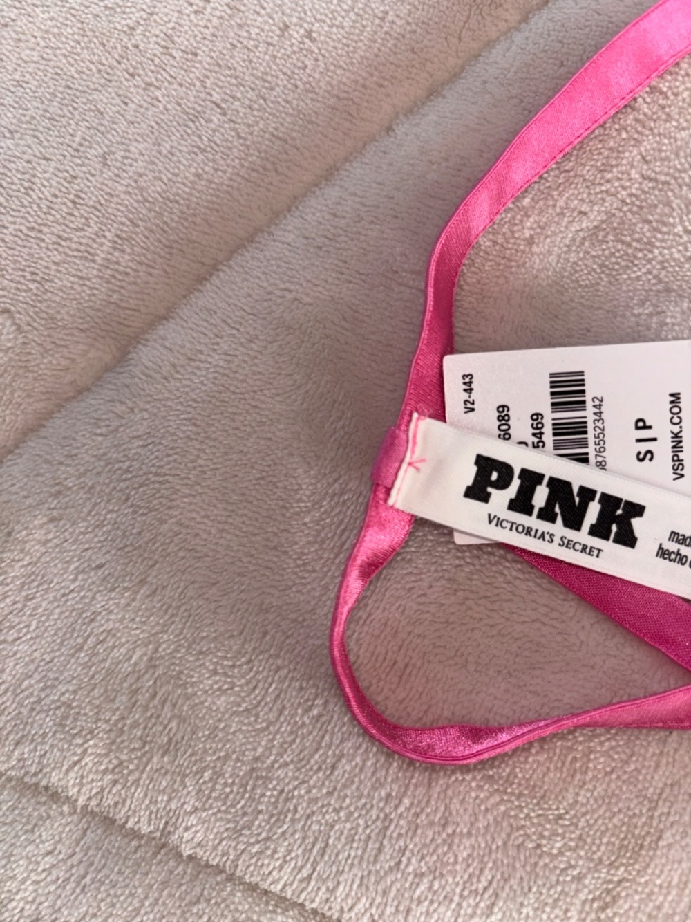PINK V-string - Picture 4 of 4